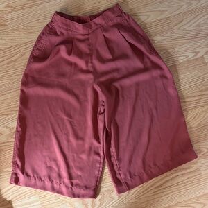 Abercrombie burnt orange cropped culottes
